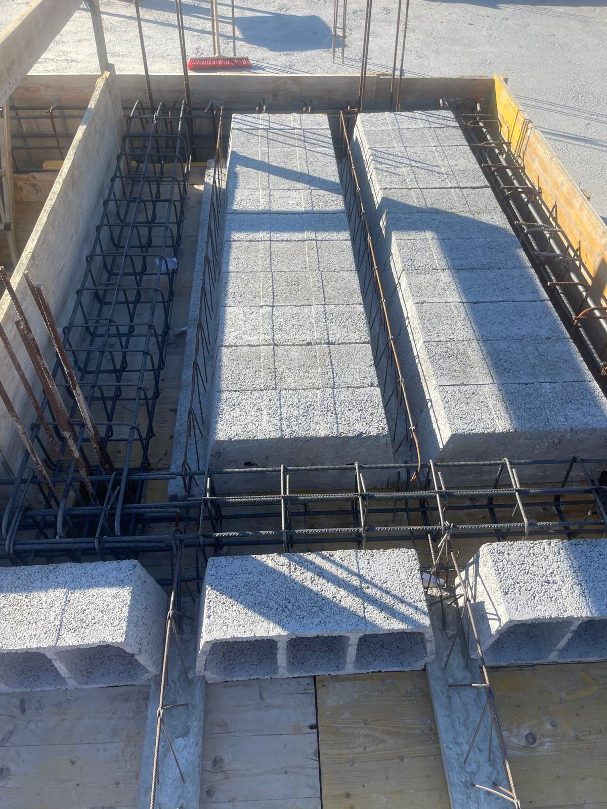 Estrutura de ferro em execução